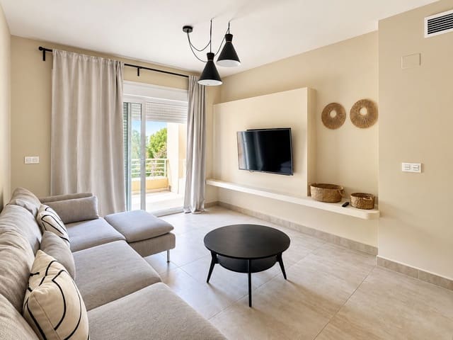 2 Zimmer Apartment zu vermieten in Moraira, Teulada-Moraira mit Pool Garage - 1.300 € (Ref: 10160195)
