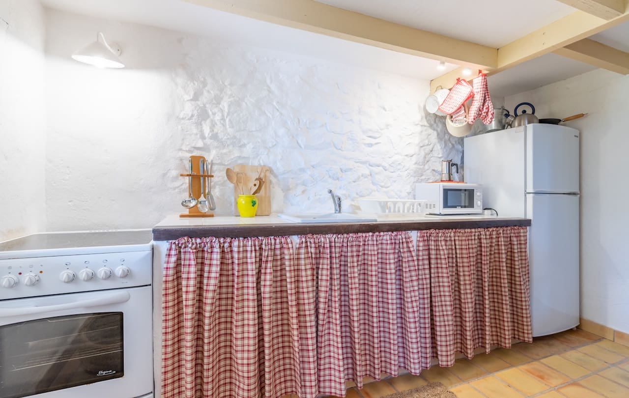 8 bedroom Finca/Country House for sale in Teulada with pool garage - € 1,600,000 (Ref: 7533144)