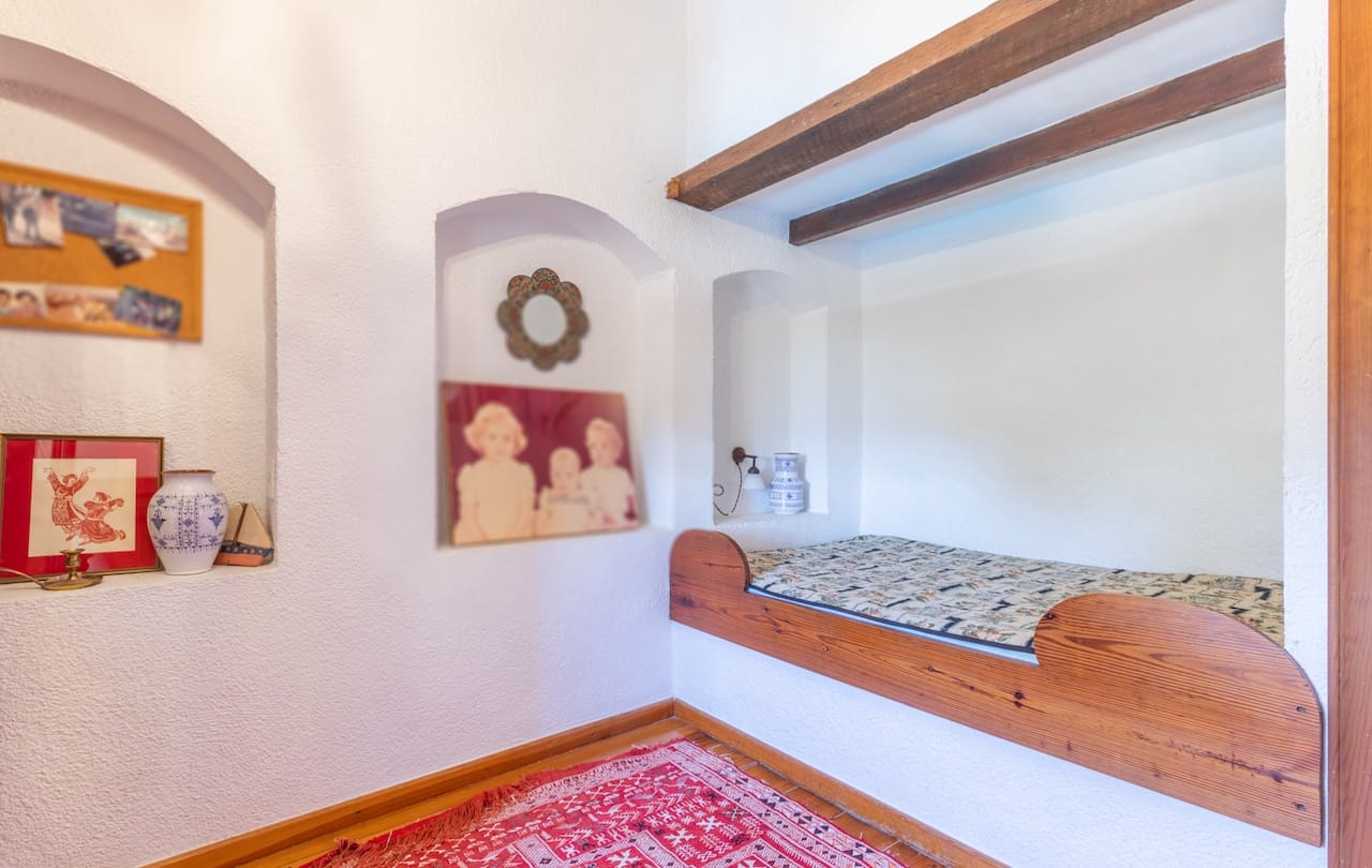 8 bedroom Finca/Country House for sale in Teulada with pool garage - € 1,600,000 (Ref: 7533144)