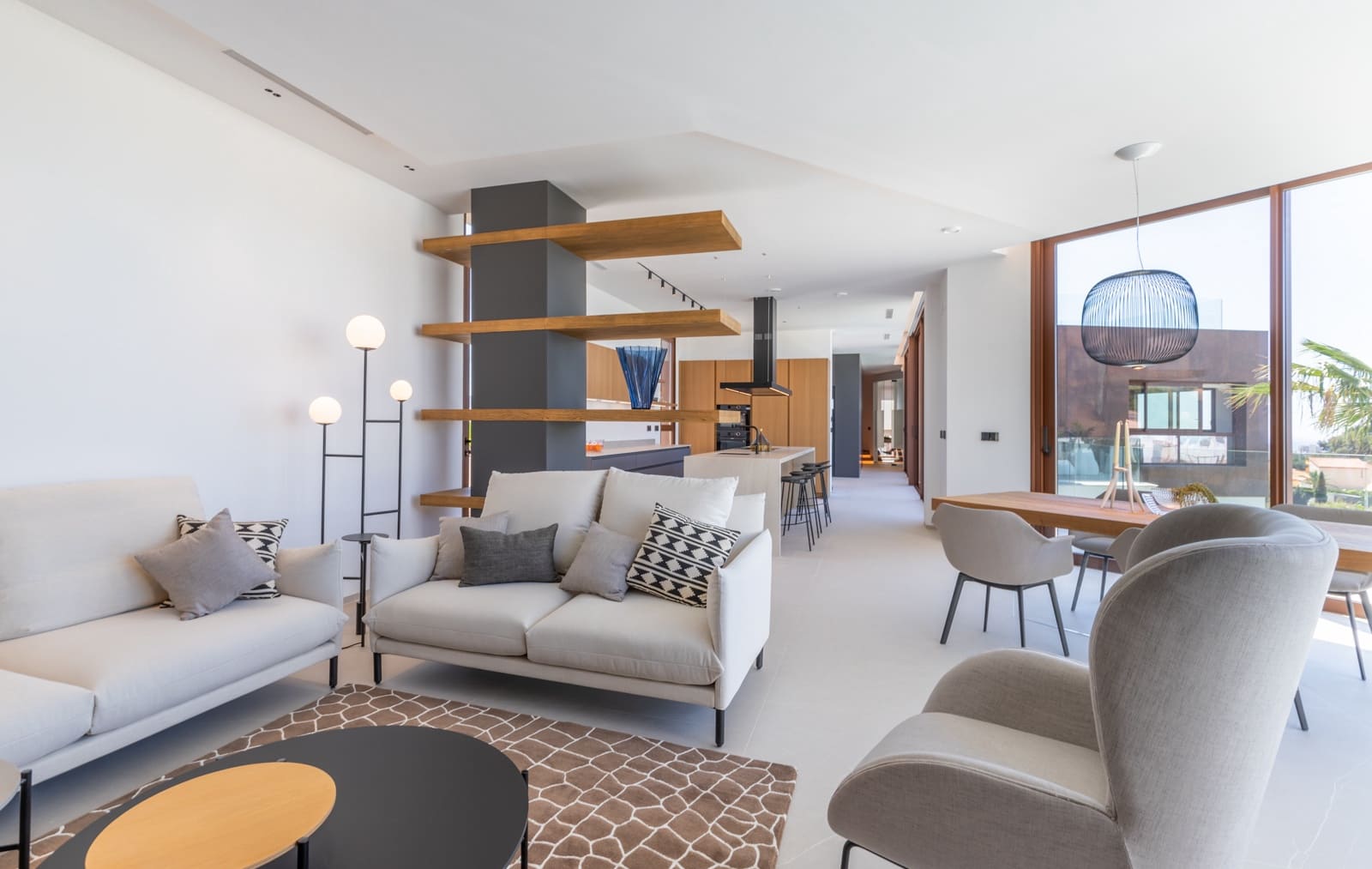 4 soveværelse Villa til salg i Benidorm med swimmingpool garage - € 2.825.000 (Ref: 7563075)