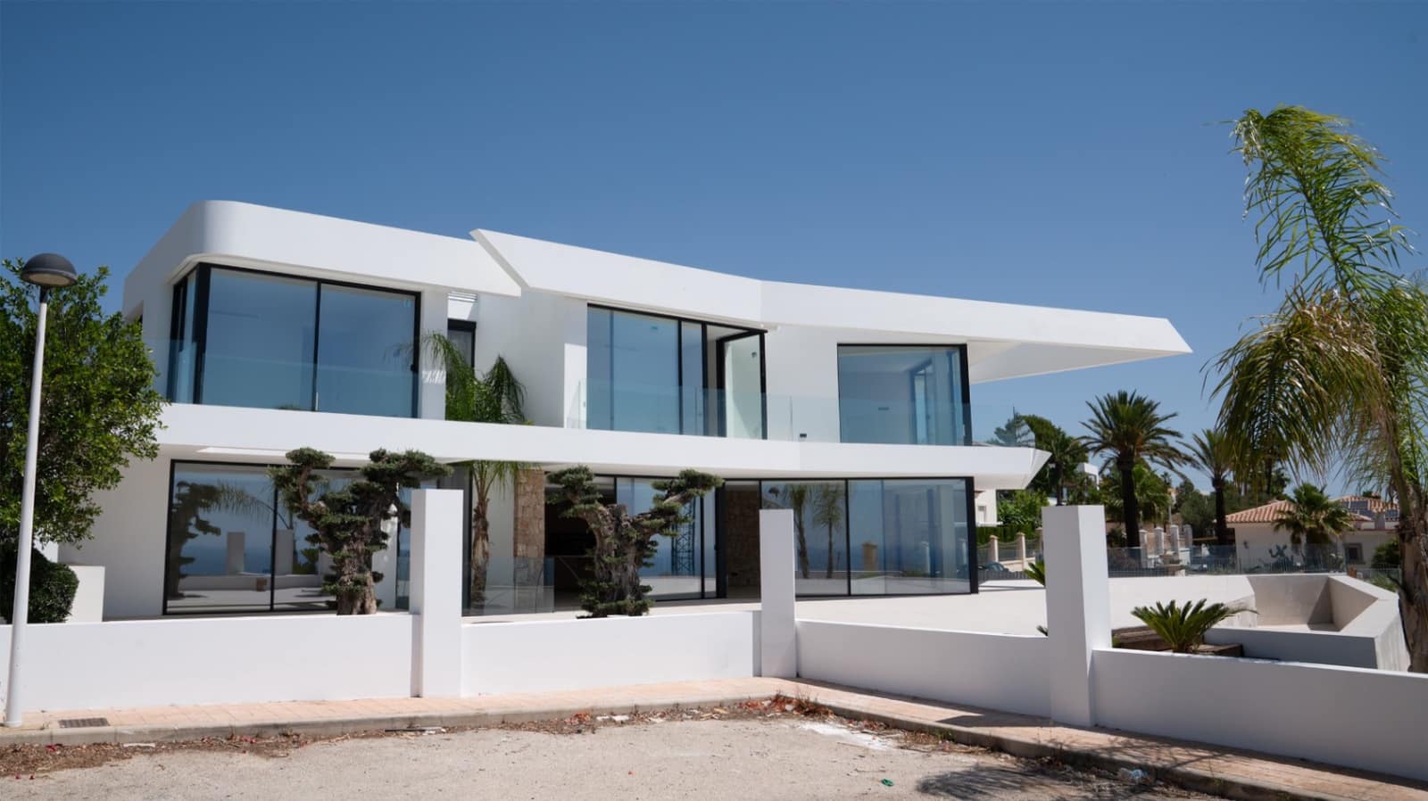 5 makuuhuone Huvila myytävänä paikassa Moraira mukana uima-altaan 
autotalli - 3 750 000 € (Ref: 7855650)