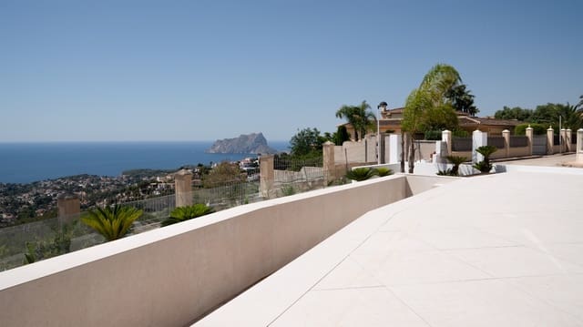 5 soveværelse Villa til salg i Moraira, Teulada-Moraira med swimmingpool garage - € 3.750.000 (Ref: 7855650)