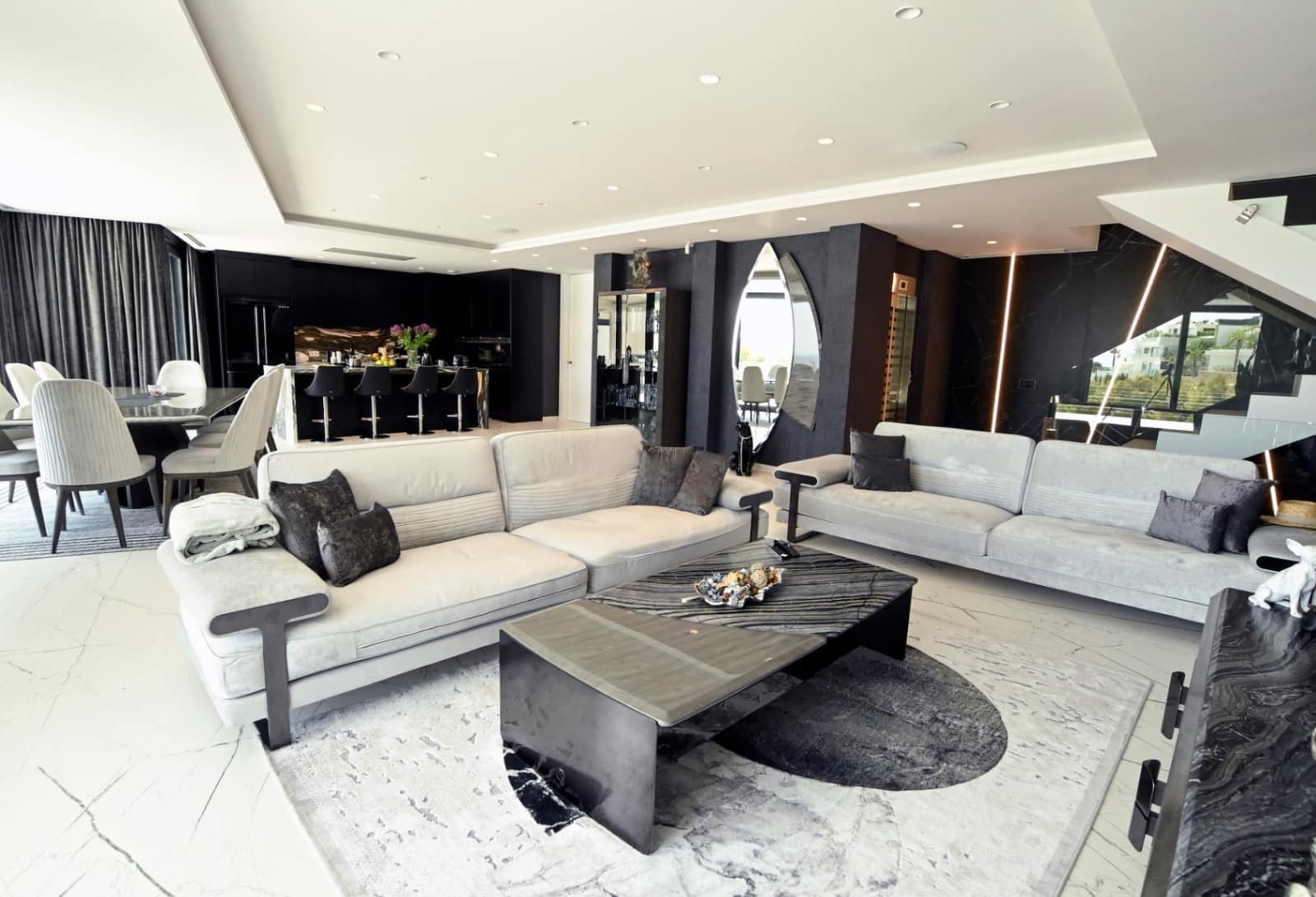 5 soveværelse Villa til salg i Benissa med swimmingpool garage - € 3.300.000 (Ref: 8540988)