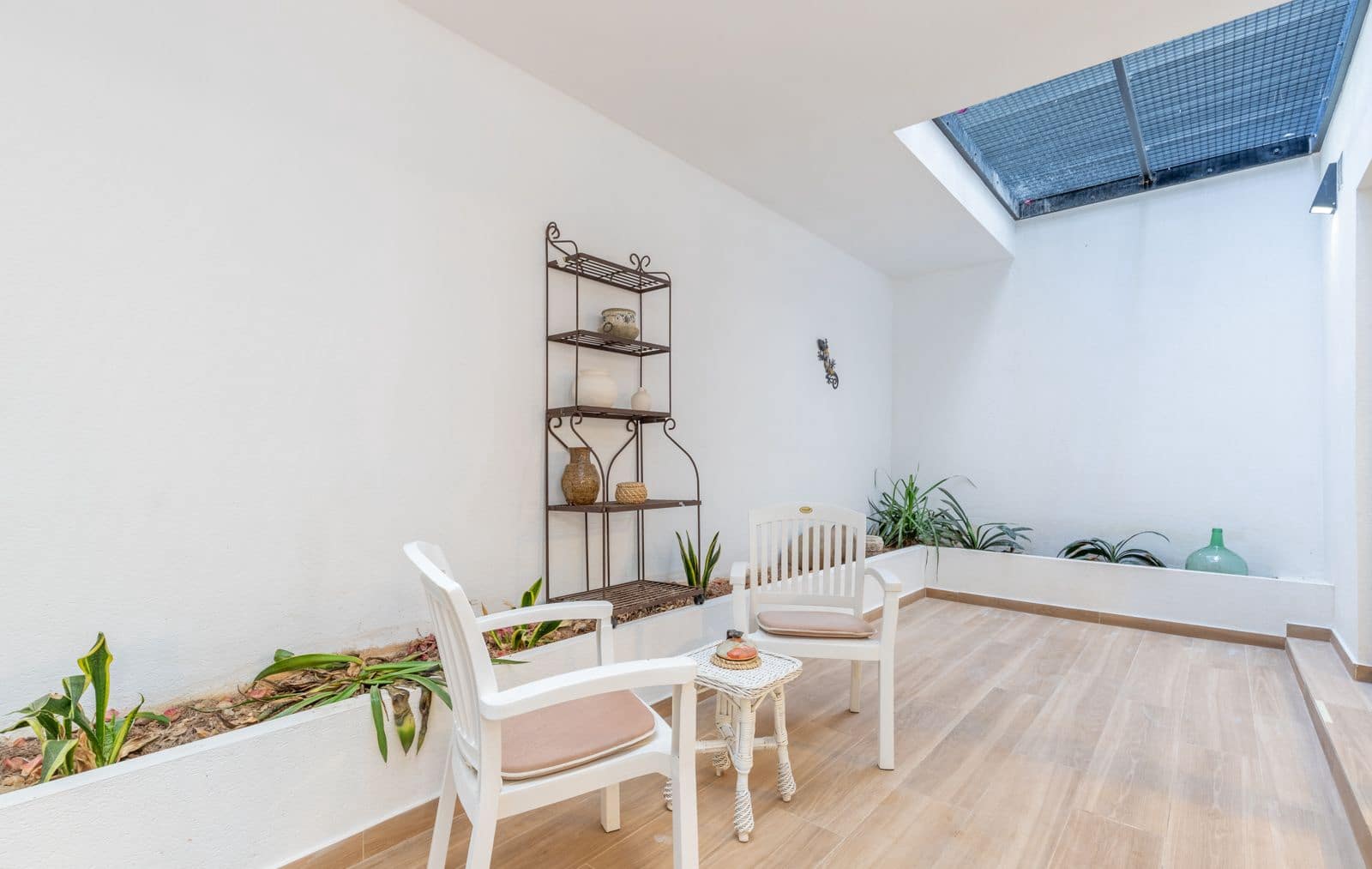 9 slaapkamer Villa te koop in Moraira met zwembad garage - € 1.750.000 (Ref: 8690309)