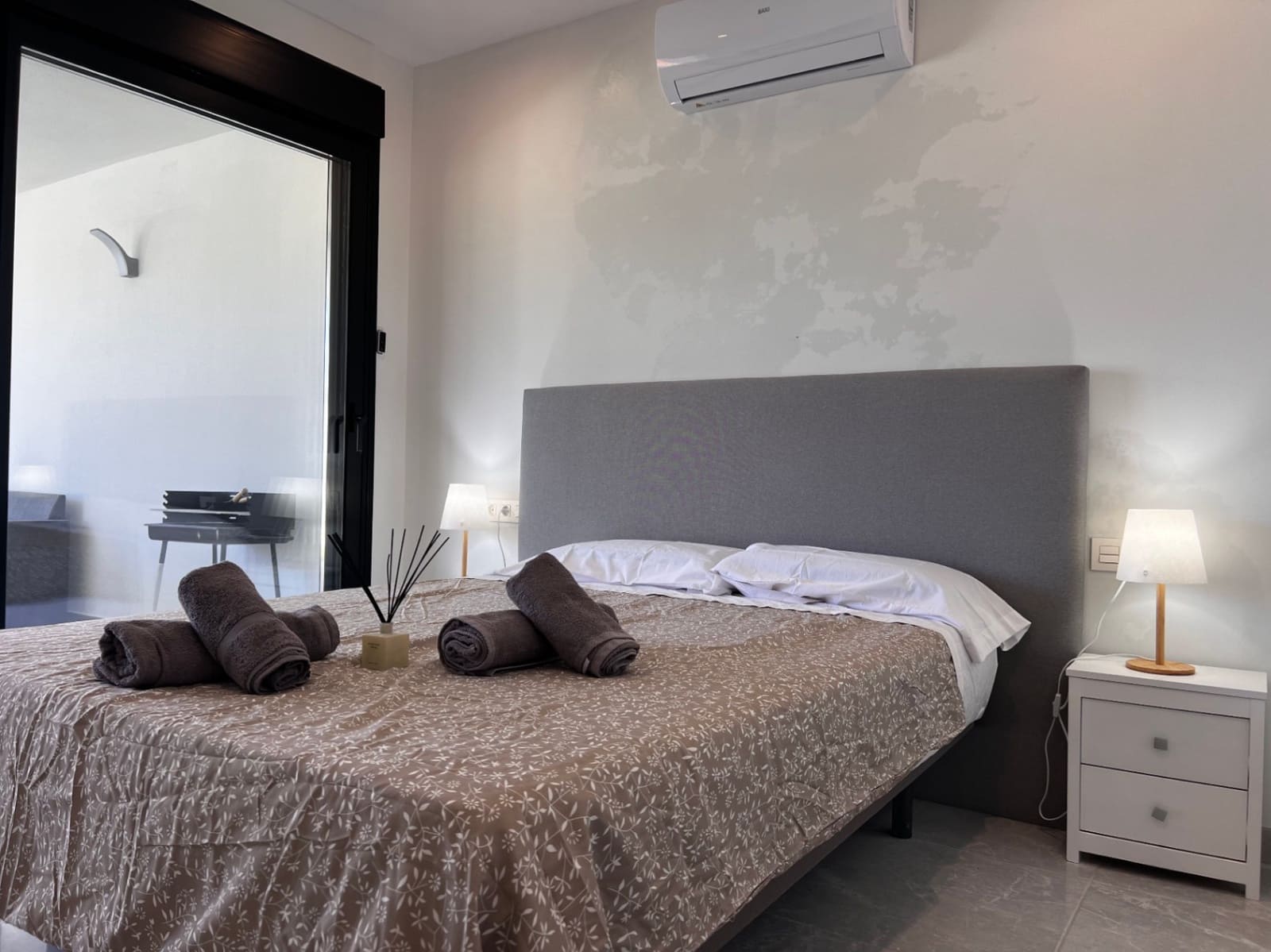 9 slaapkamer Villa te koop in Moraira met zwembad garage - € 1.750.000 (Ref: 8690309)