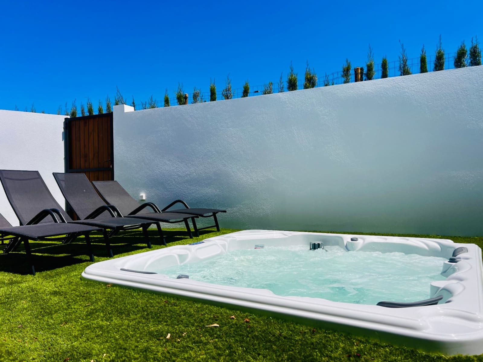 9 slaapkamer Villa te koop in Moraira met zwembad garage - € 1.750.000 (Ref: 8690309)