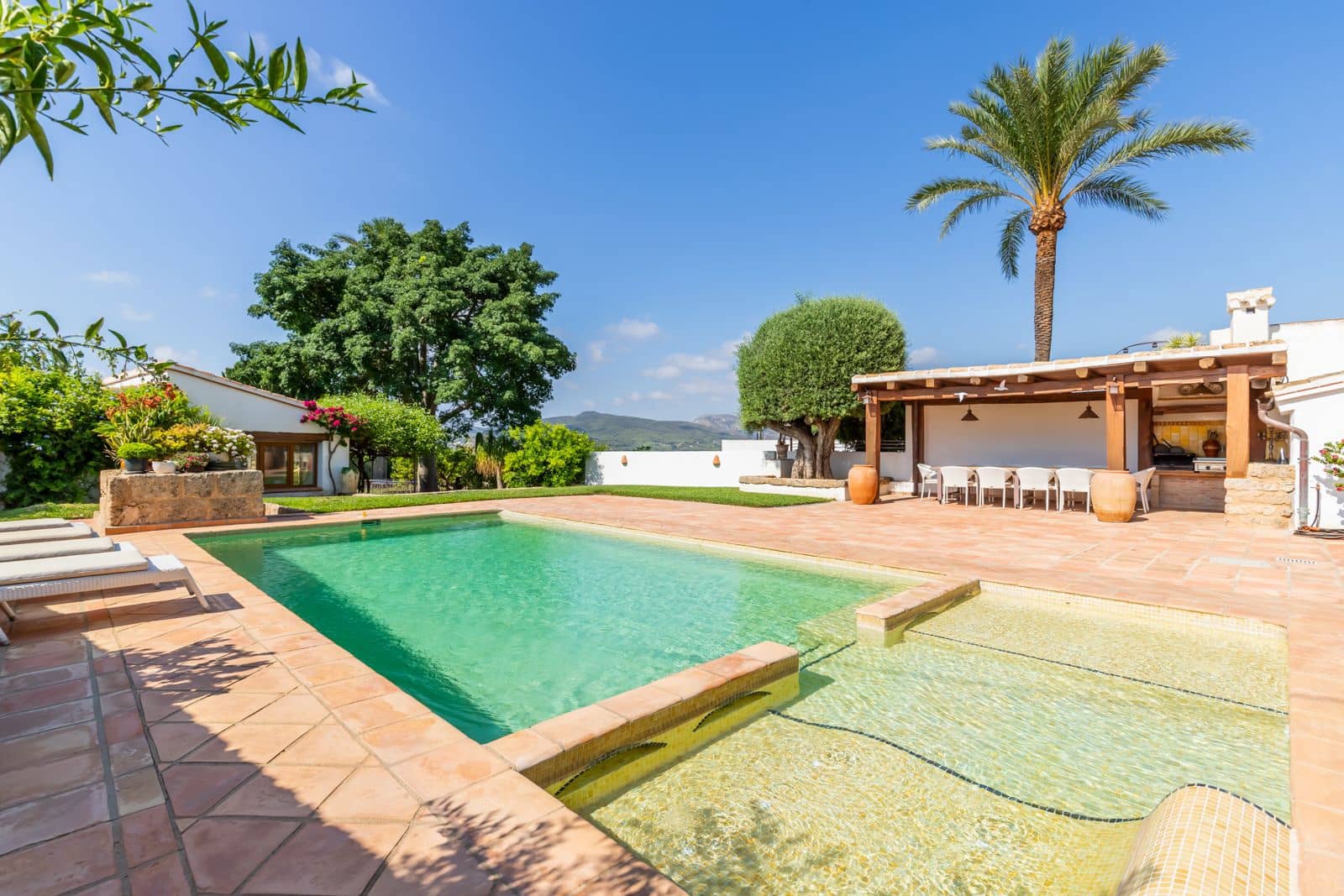 4 soveværelse Finca/Landehus til salg i Javea / Xabia med swimmingpool garage - € 1.495.000 (Ref: 9126347)