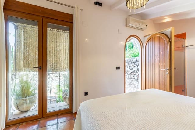 4 soveværelse Finca/Landehus til salg i Javea / Xàbia med swimmingpool garage - € 1.495.000 (Ref: 9126347)