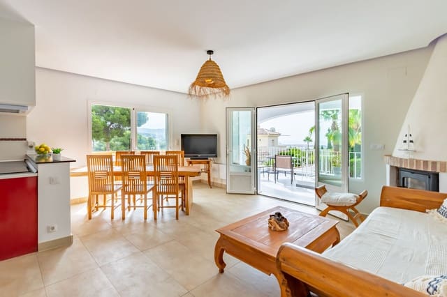 3 bedroom Villa for sale in Moraira, Teulada-Moraira with pool garage - € 599,000 (Ref: 9204060)