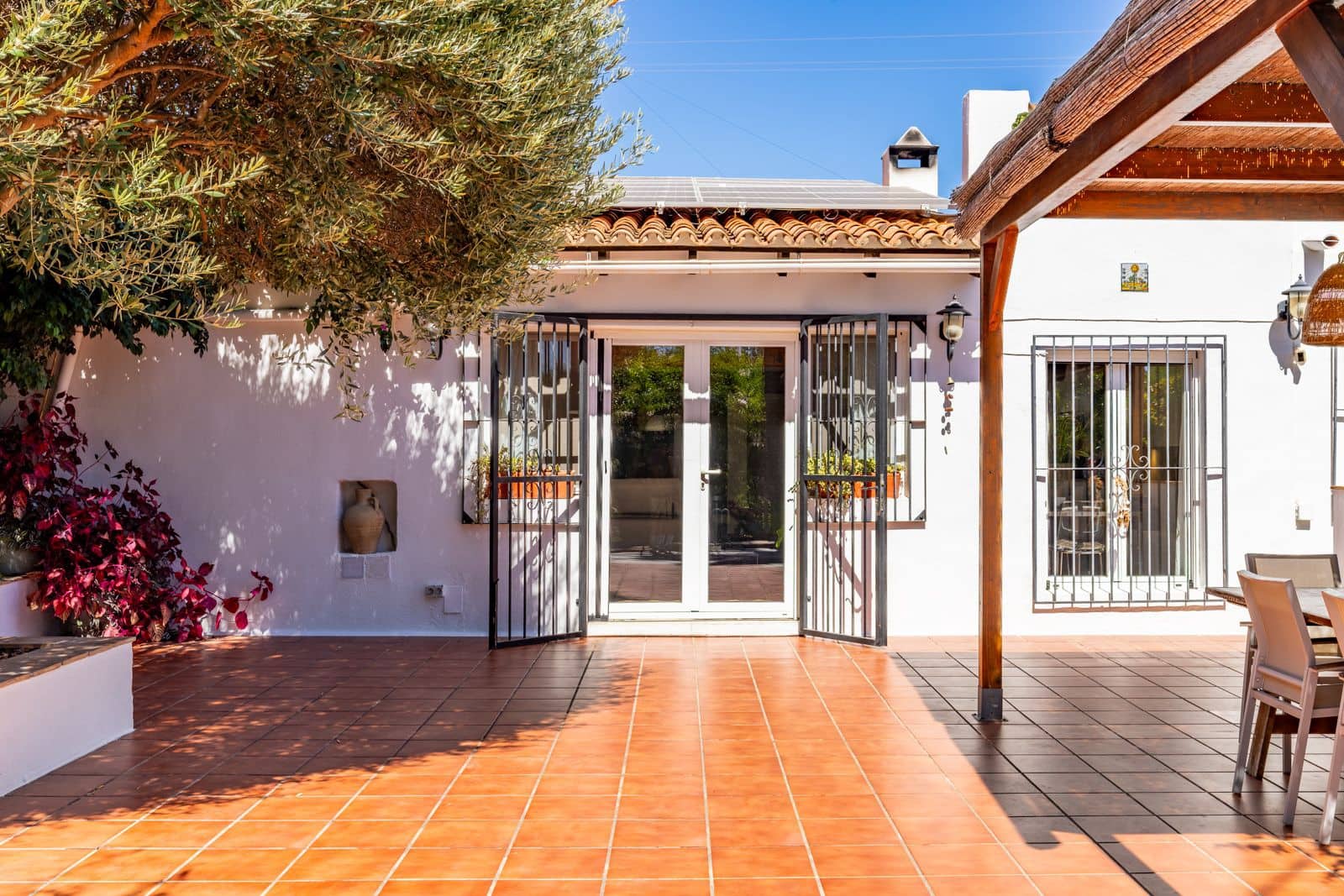 3 bedroom Villa for sale in Moraira with pool garage - € 746,000 (Ref: 9219205)
