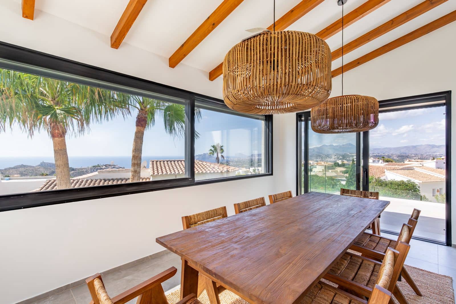 5 bedroom Villa for sale in Cumbre del Sol with pool garage - € 1,680,000 (Ref: 9256411)