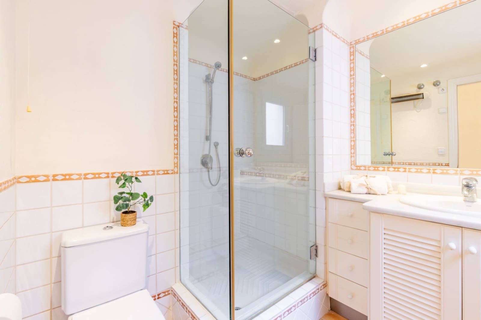 3 quarto Apartamento para venda em Moraira com garagem - 640 000 € (Ref: 9466100)