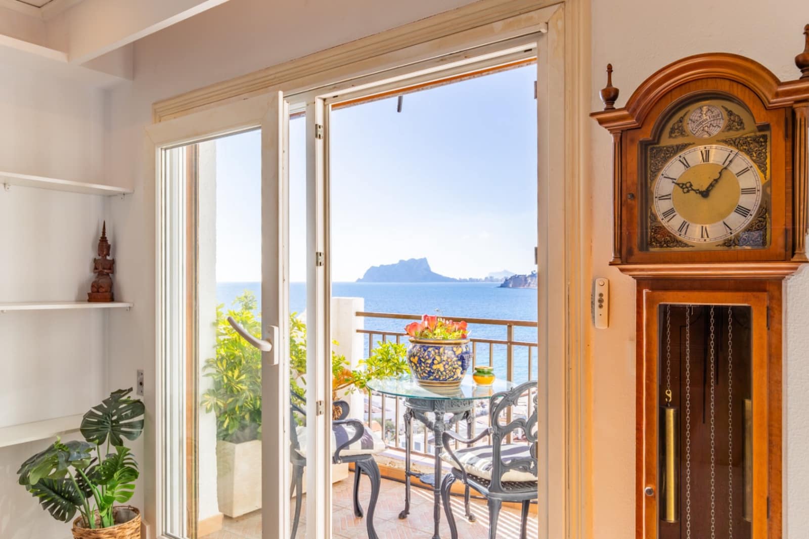 Ático de 2 habitaciones en Moraira en alquiler con garaje - 1.200 € (Ref: 9532556)