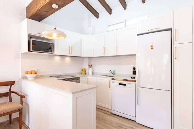 3 chambre Maison de Ville à vendre à Moraira, Teulada-Moraira - 379 000 € (Ref: 9571738)