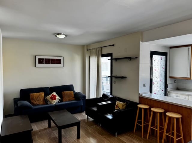 2 quarto Apartamento para arrendar em Moraira, Teulada-Moraira com piscina - 950 € (Ref: 9573459)