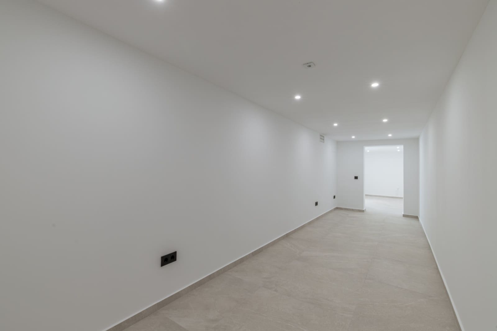 6 Zimmer Villa zu verkaufen in Albir mit Pool Garage - 1.575.000 € (Ref: 9635348)