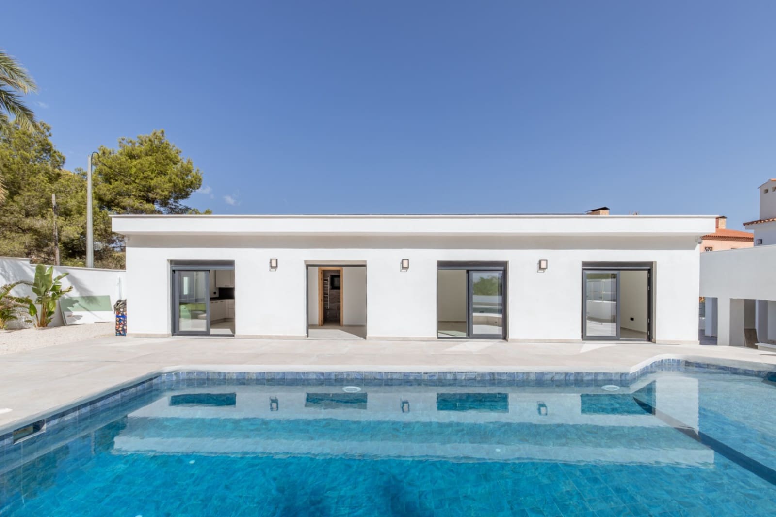 6 Zimmer Villa zu verkaufen in Albir mit Pool Garage - 1.575.000 € (Ref: 9635348)