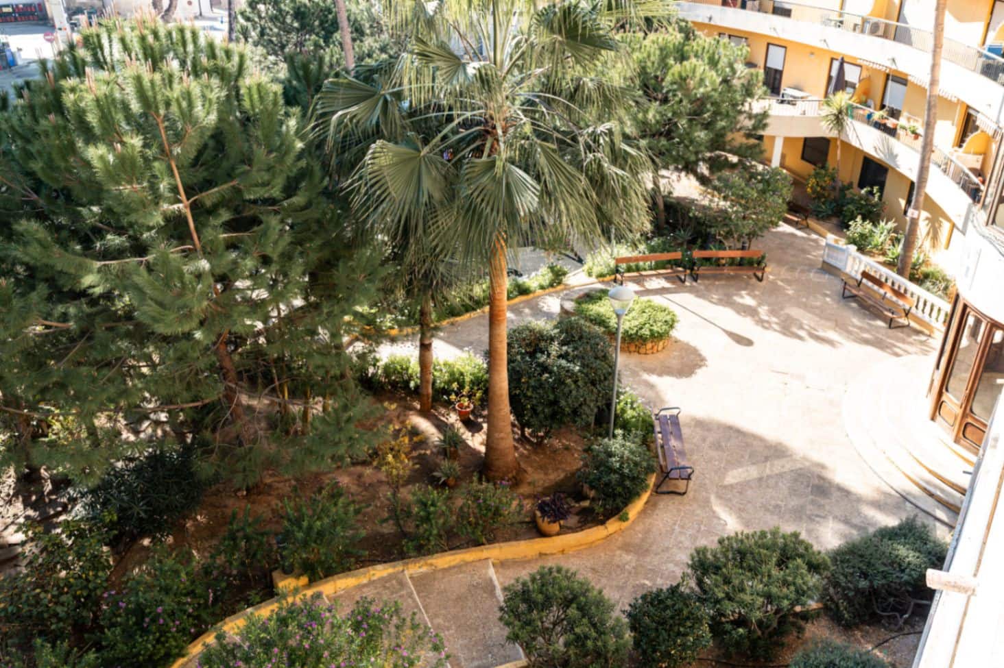 1 bedroom Apartment for sale in Moraira with pool - € 179,000 (Ref: 9650760)