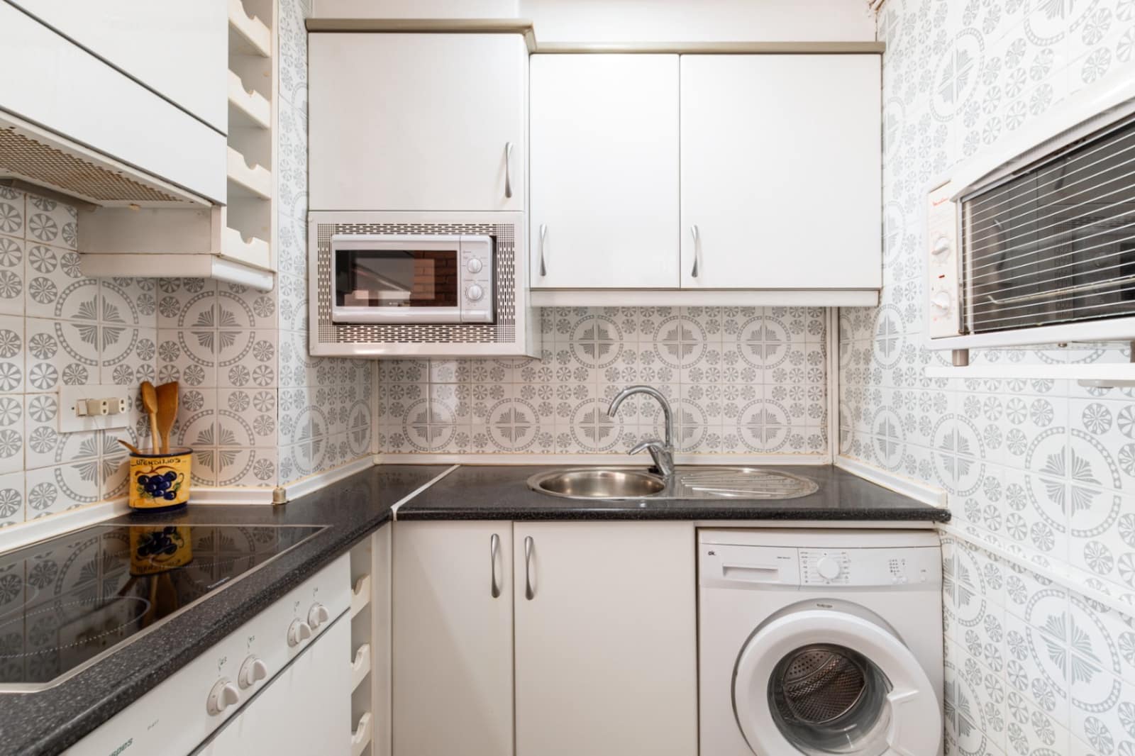 1 bedroom Apartment for sale in Moraira with pool - € 179,000 (Ref: 9650760)