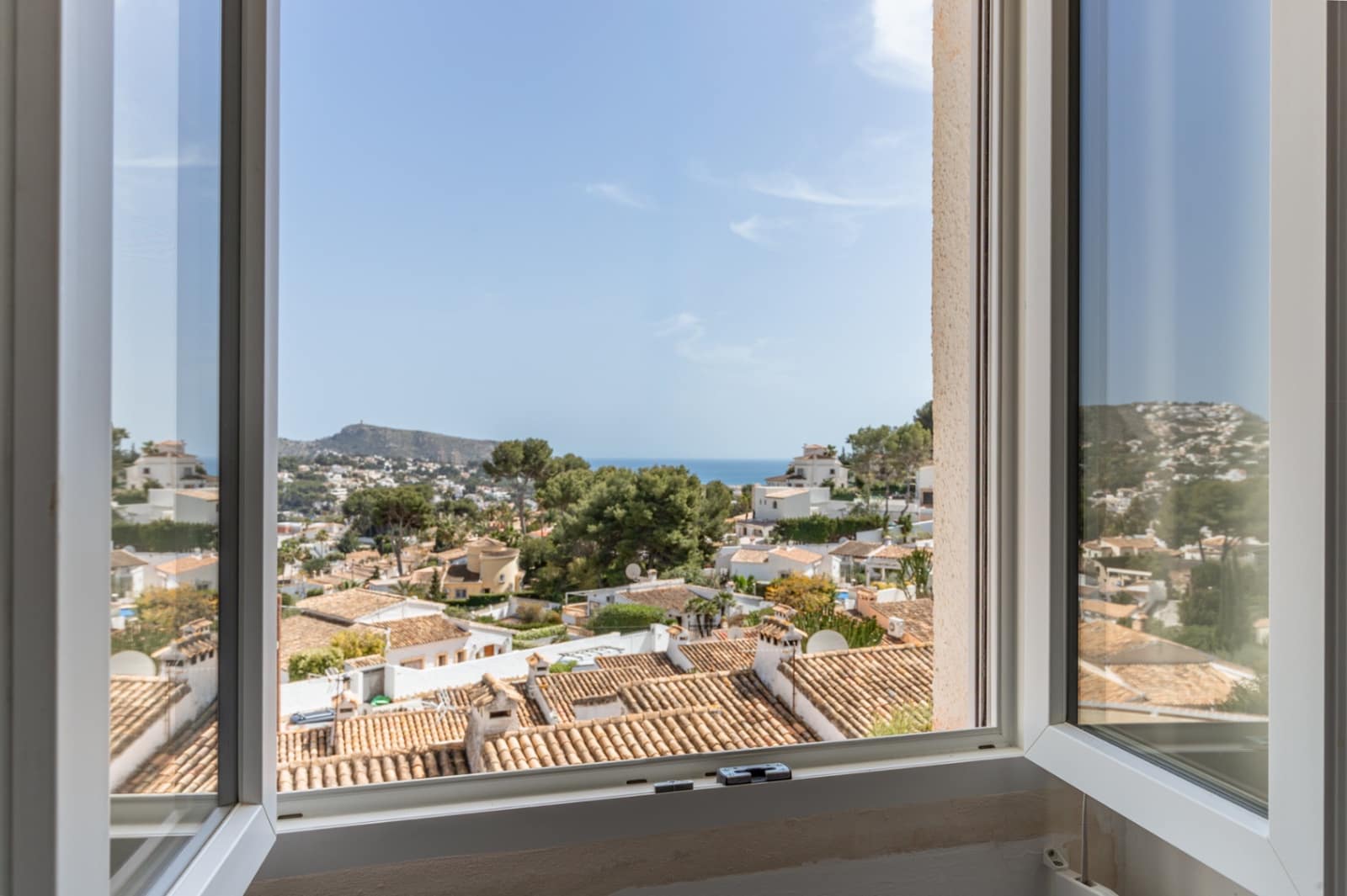 2 soveværelse Lejlighed til salg i Moraira - € 211.000 (Ref: 9759474)