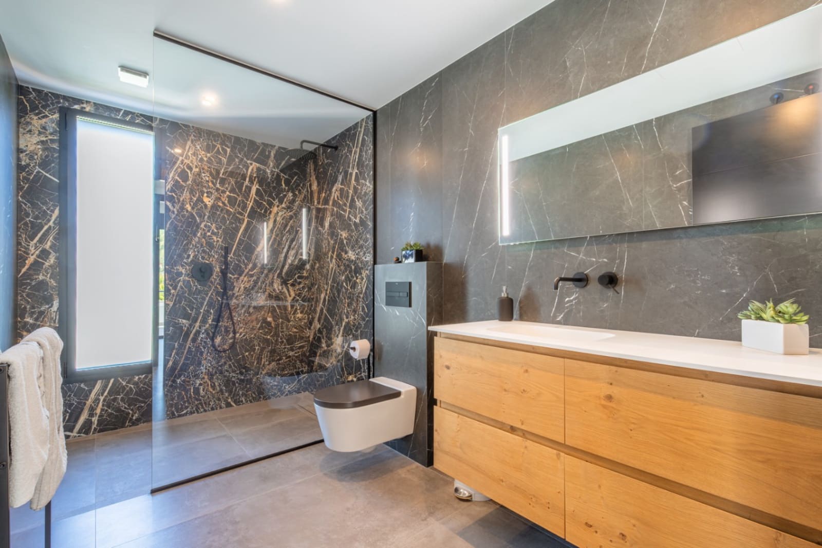 3 slaapkamer Villa te koop in Moraira met zwembad garage - € 1.585.000 (Ref: 9804884)