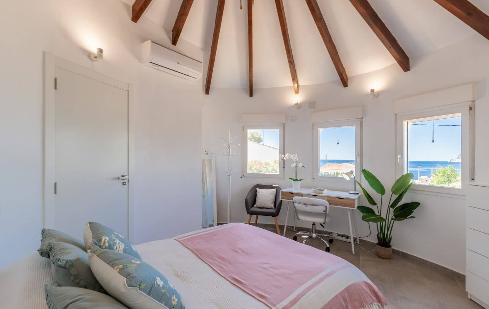3 Zimmer Villa zu verkaufen in Benissa mit Pool Garage - 748.000 € (Ref: 9830406)