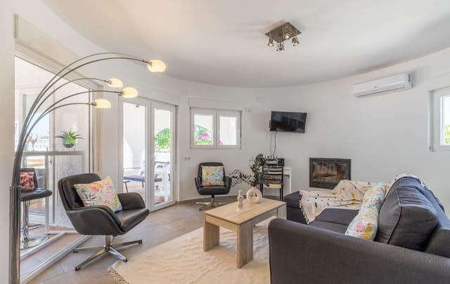 3 Zimmer Villa zu verkaufen in Benissa mit Pool Garage - 748.000 € (Ref: 9830406)