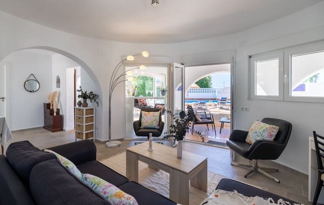 3 Zimmer Villa zu verkaufen in Benissa mit Pool Garage - 748.000 € (Ref: 9830406)