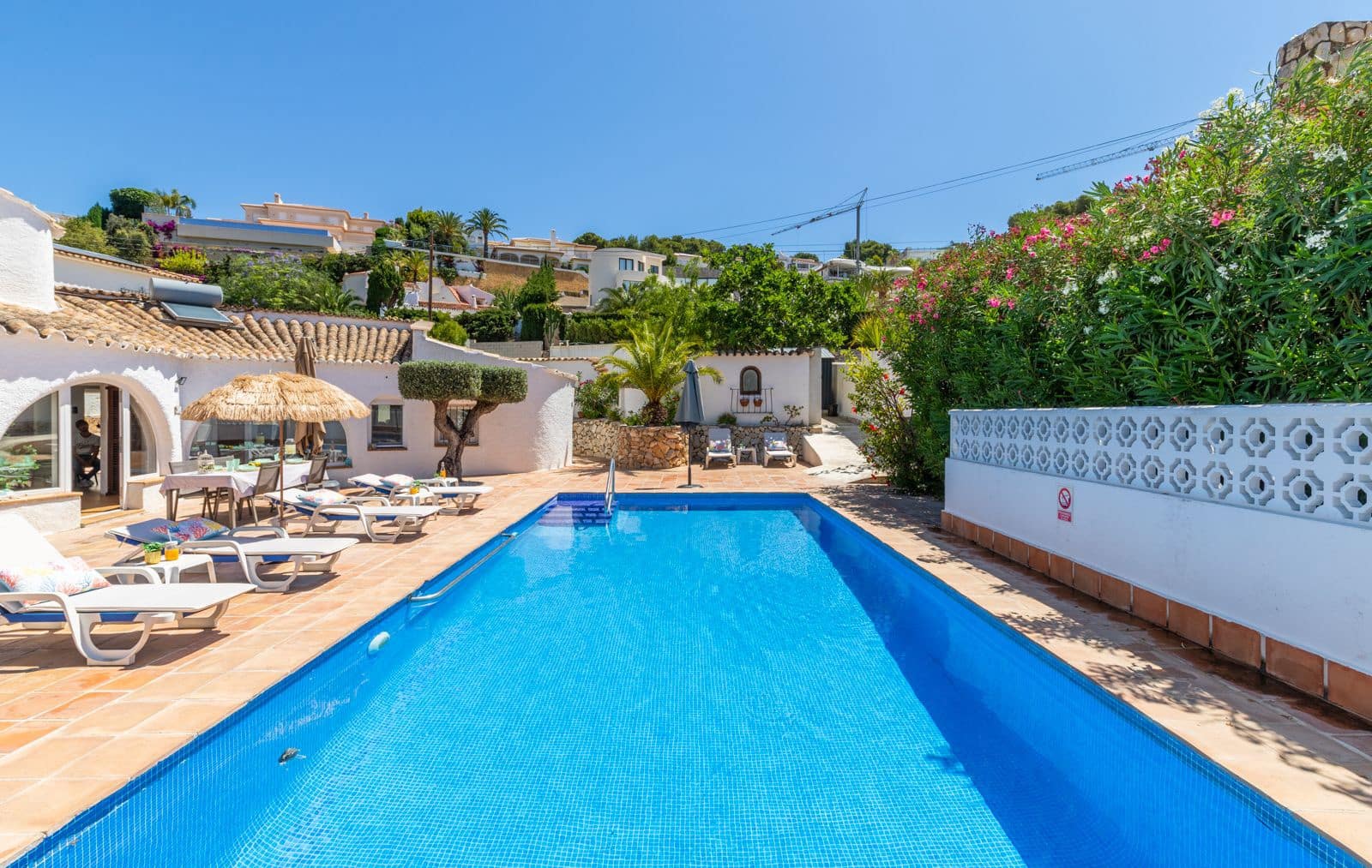 3 Zimmer Villa zu verkaufen in Benissa mit Pool Garage - 748.000 € (Ref: 9830406)