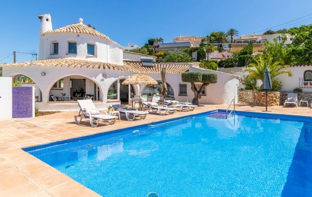 3 Zimmer Villa zu verkaufen in Benissa mit Pool Garage - 748.000 € (Ref: 9830406)