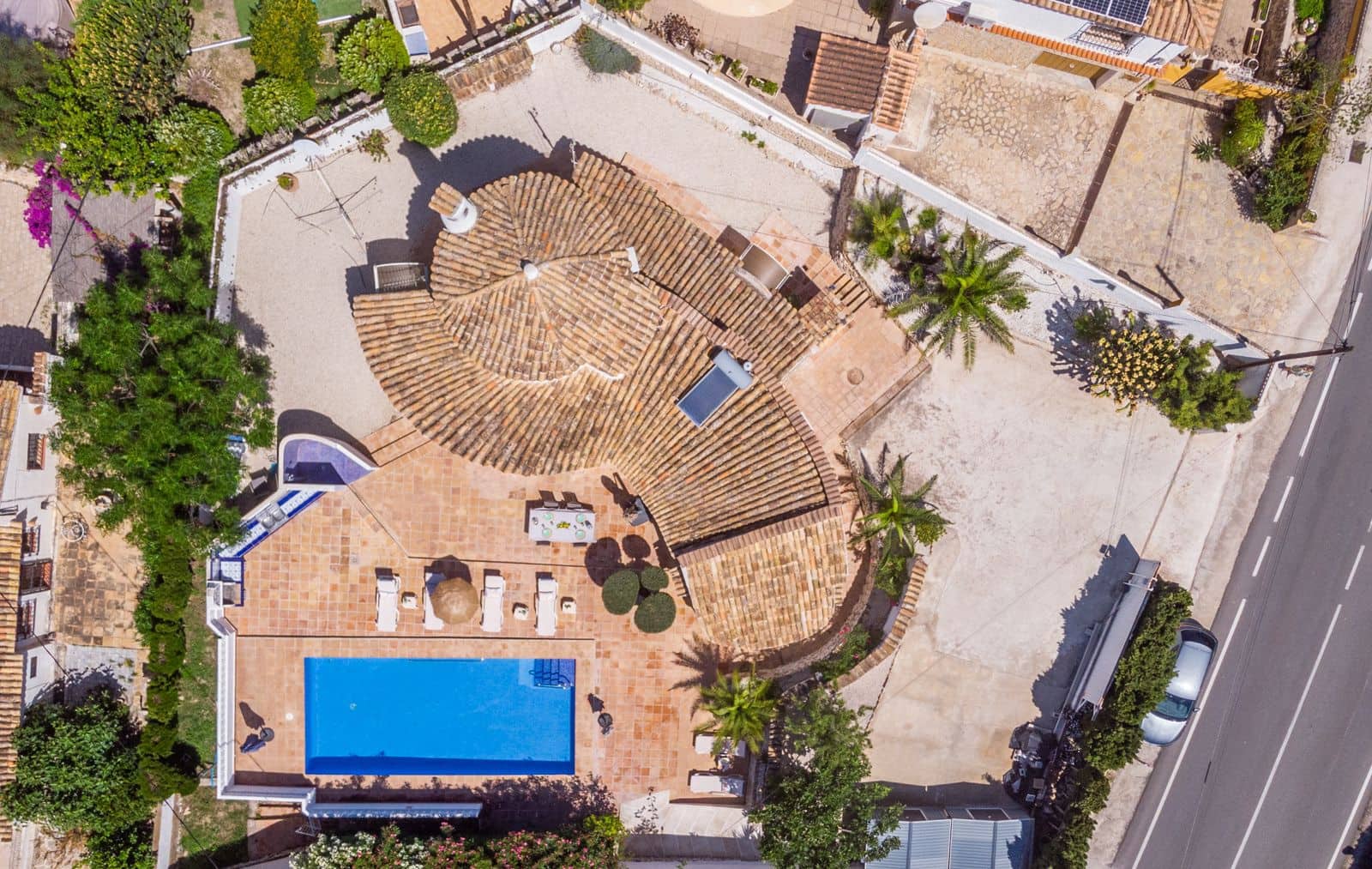 3 Zimmer Villa zu verkaufen in Benissa mit Pool Garage - 748.000 € (Ref: 9830406)