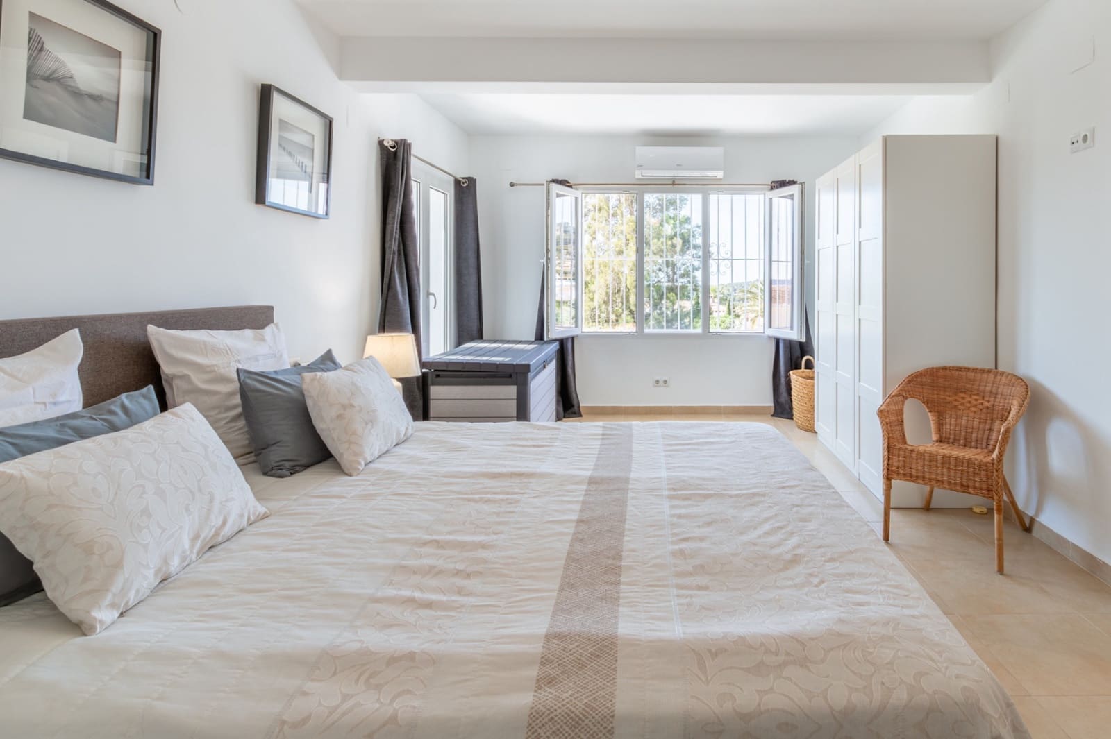 4 soverom Villa til salgs i Moraira med svømmebasseng garasje - € 930 000 (Ref: 9858892)