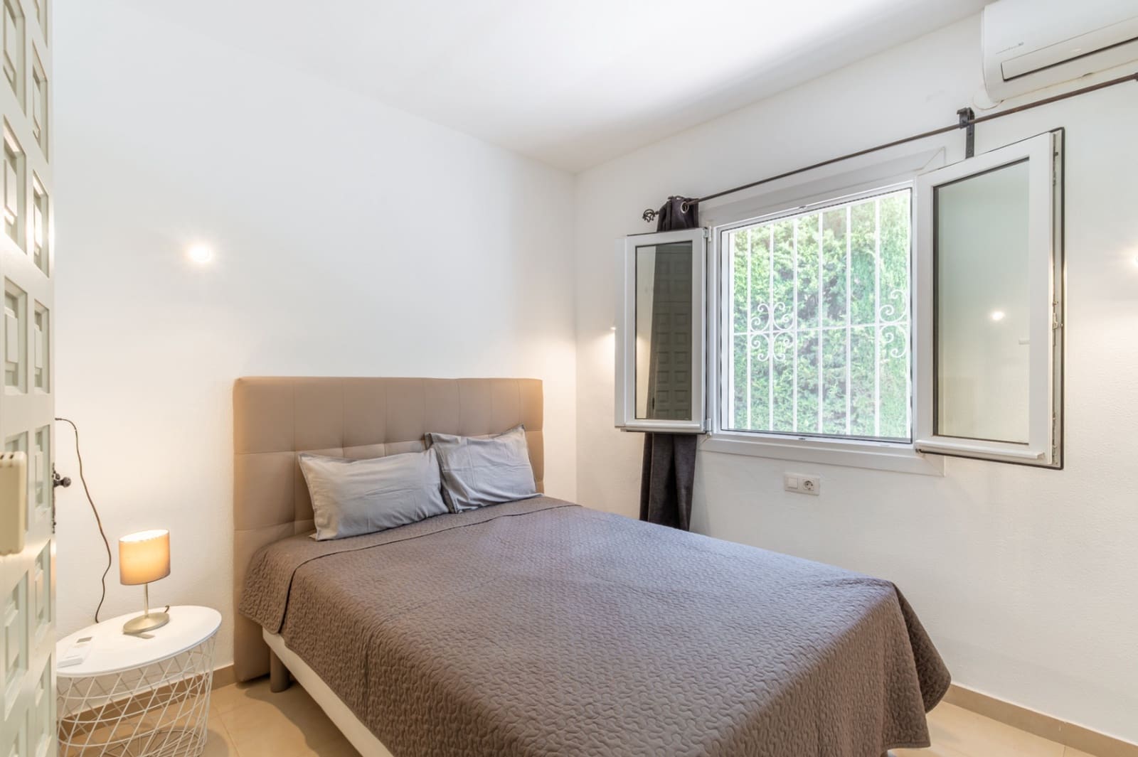 4 soverom Villa til salgs i Moraira med svømmebasseng garasje - € 930 000 (Ref: 9858892)