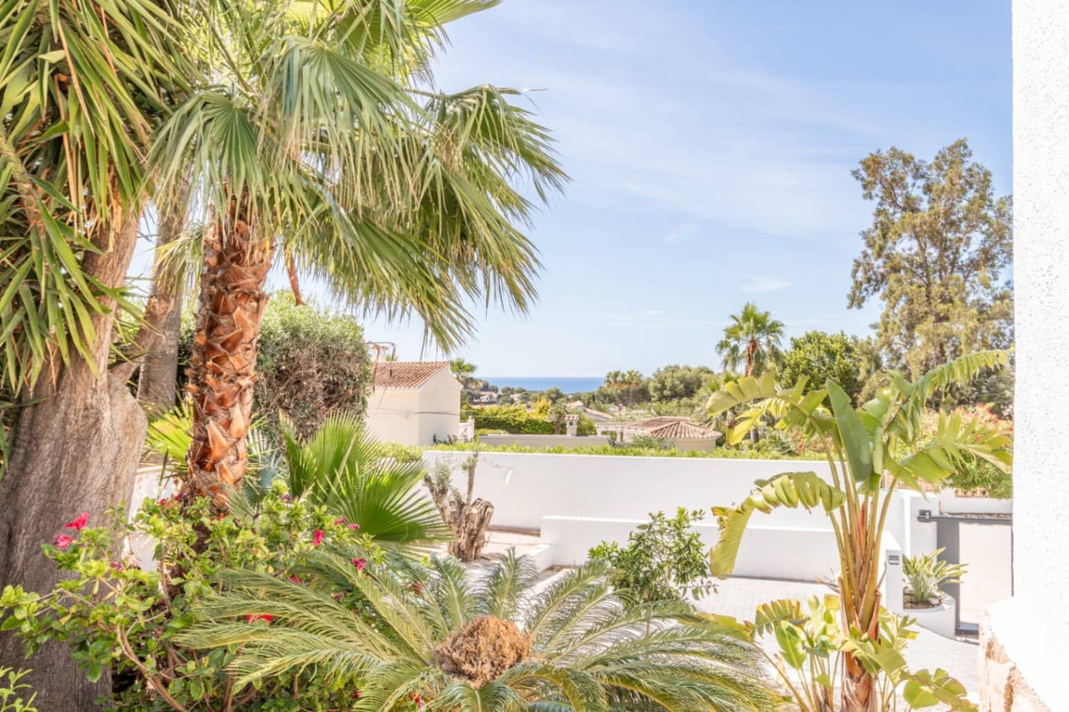 4 soverom Villa til salgs i Moraira med svømmebasseng garasje - € 930 000 (Ref: 9858892)