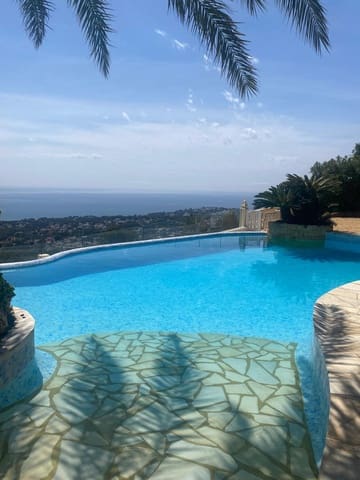 4 Zimmer Villa zu verkaufen in Moraira, Teulada-Moraira mit Pool Garage - 1.500.000 € (Ref: 9895397)