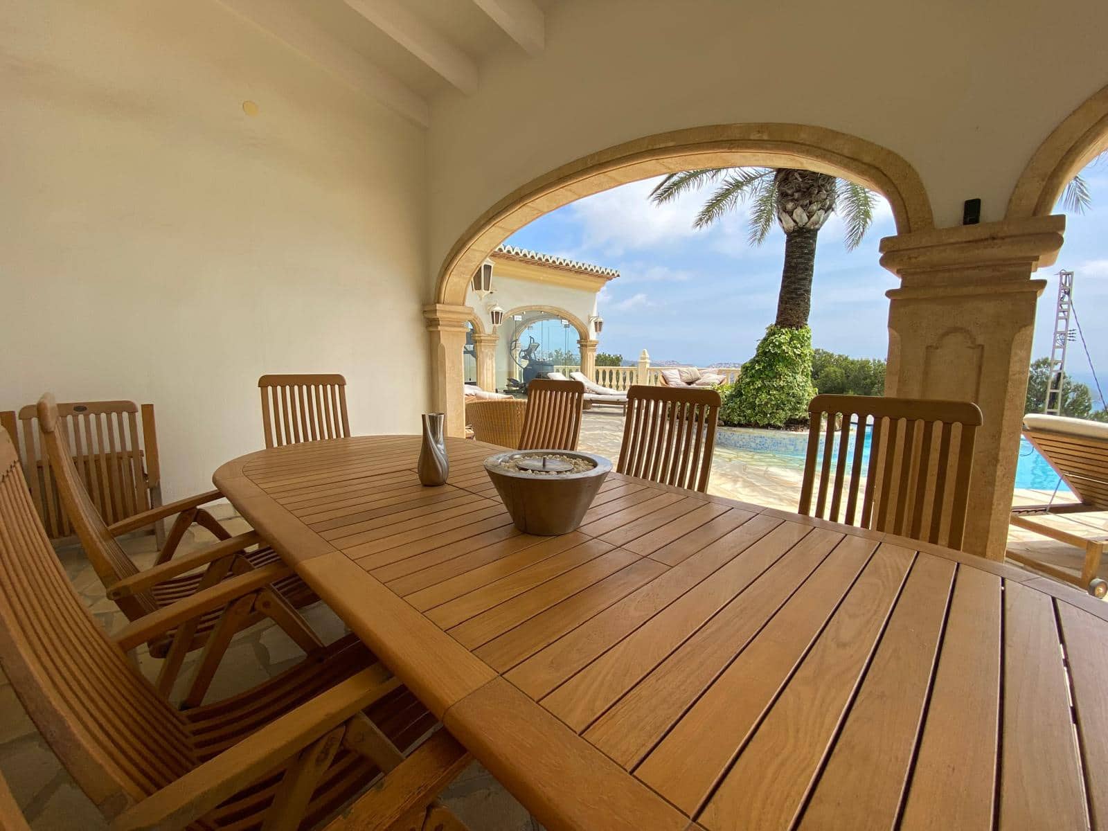 4 soveværelse Villa til salg i Moraira med swimmingpool garage - € 1.500.000 (Ref: 9895397)