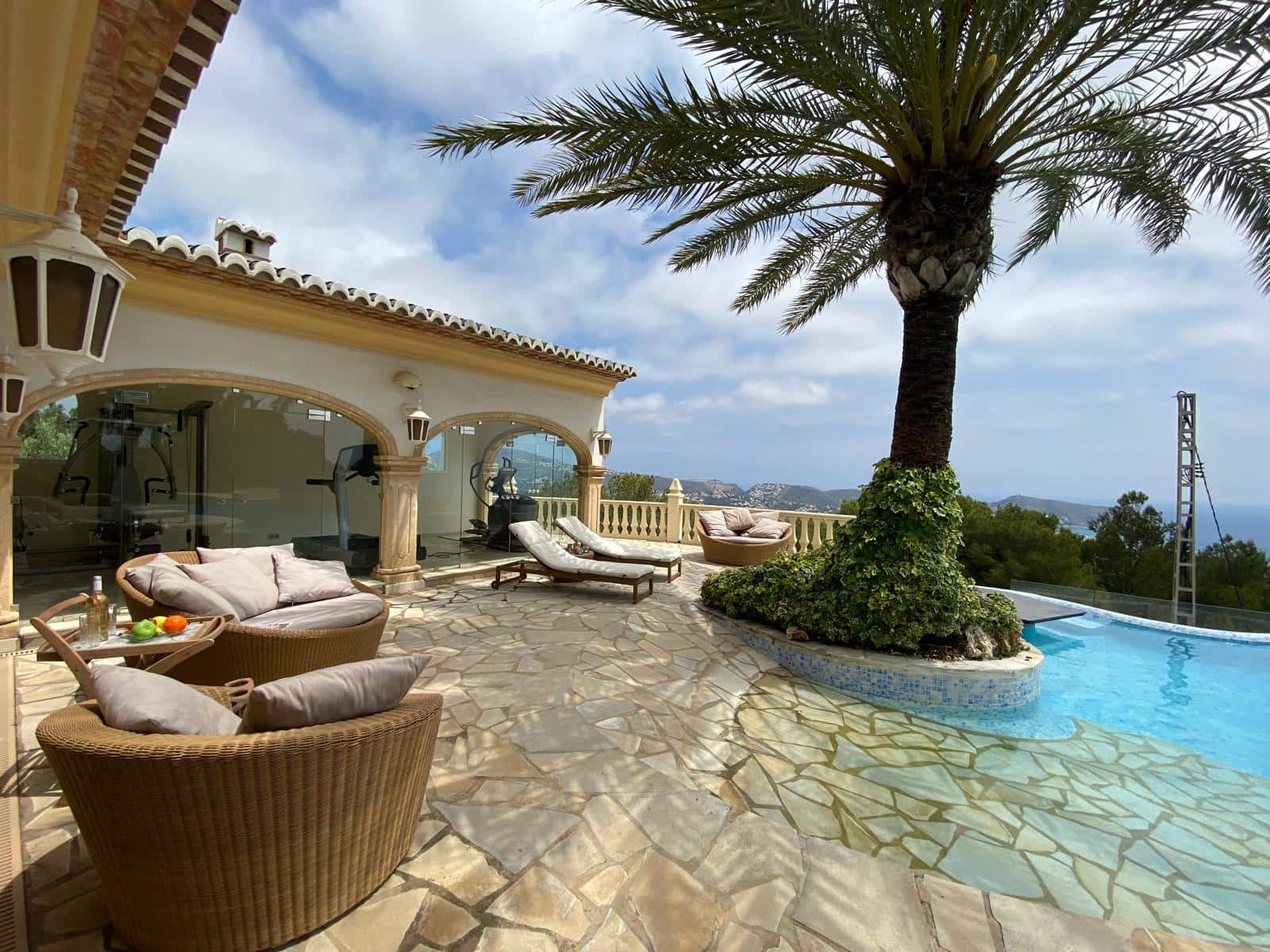 4 soveværelse Villa til salg i Moraira med swimmingpool garage - € 1.500.000 (Ref: 9895397)