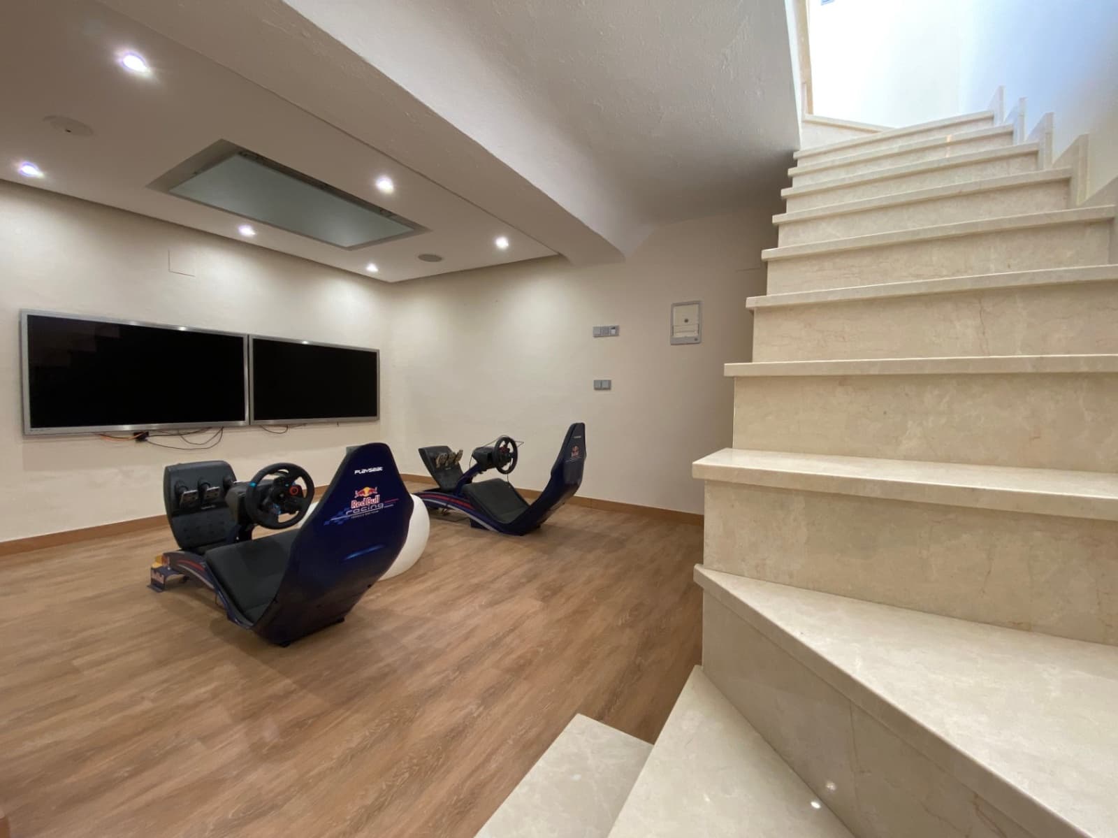 4 bedroom Villa for sale in Moraira with pool garage - € 1,500,000 (Ref: 9895397)