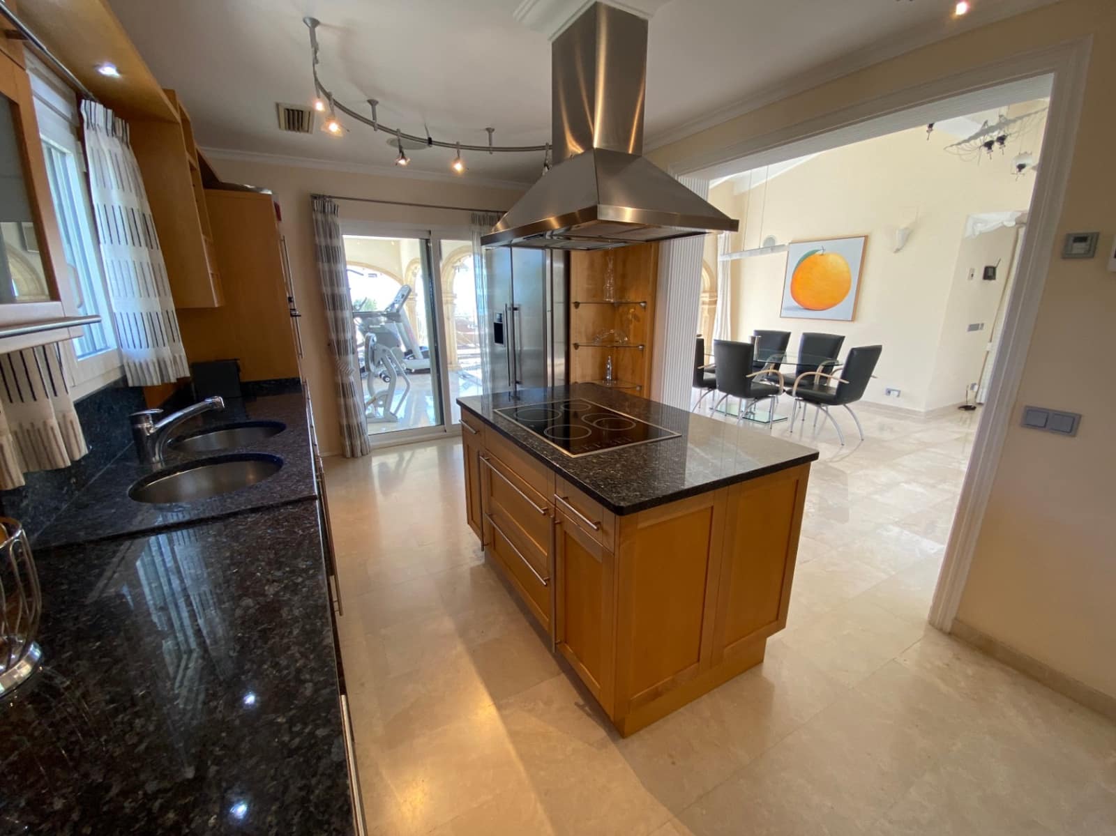 4 bedroom Villa for sale in Moraira with pool garage - € 1,500,000 (Ref: 9895397)