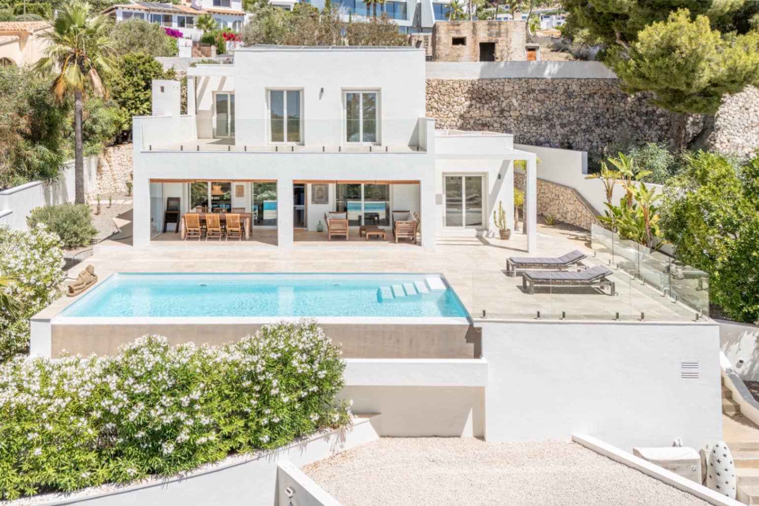 3 bedroom Villa for sale in Moraira with pool garage - € 1,290,000 (Ref: 9906596)