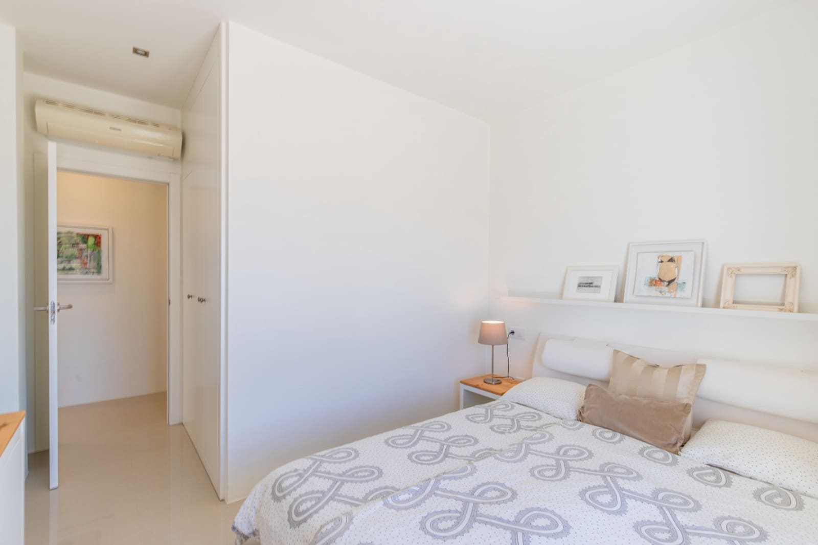 3 bedroom Villa for sale in Moraira with pool garage - € 1,290,000 (Ref: 9906596)