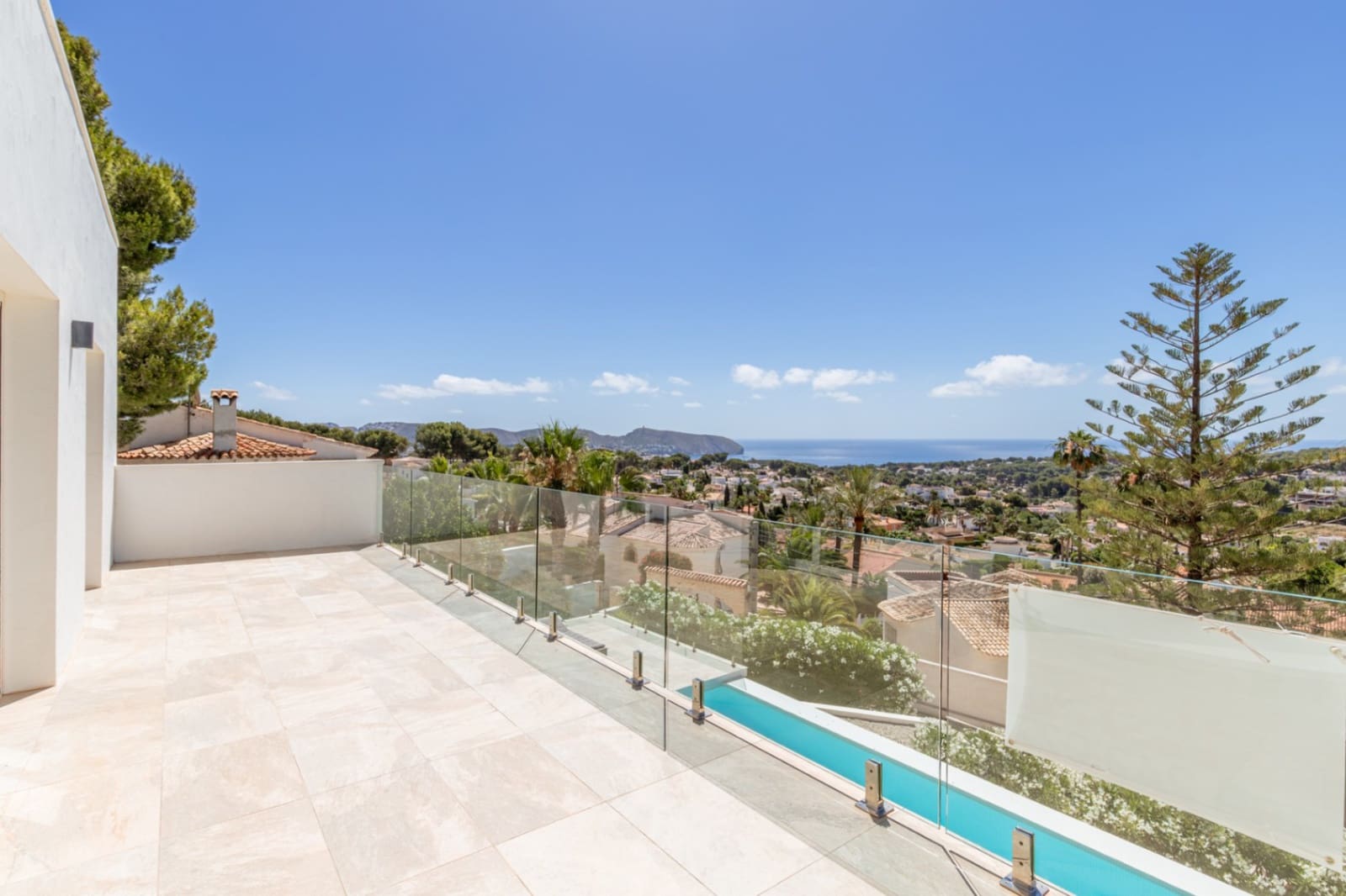 3 bedroom Villa for sale in Moraira with pool garage - € 1,290,000 (Ref: 9906596)