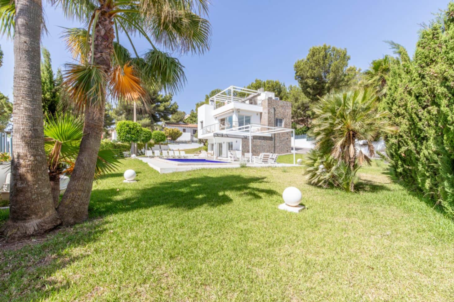 3 soverom Villa til salgs i Moraira med svømmebasseng garasje - € 925 000 (Ref: 9944365)