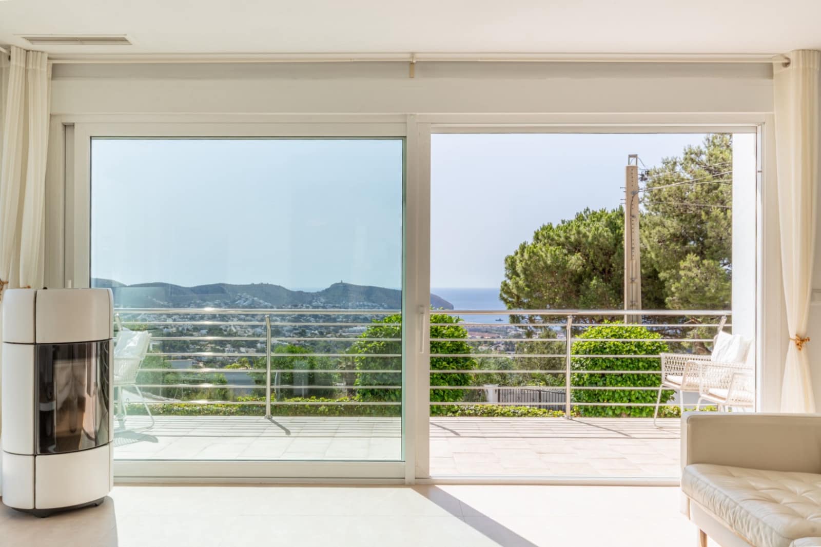 3 soverom Villa til salgs i Moraira med svømmebasseng garasje - € 925 000 (Ref: 9944365)