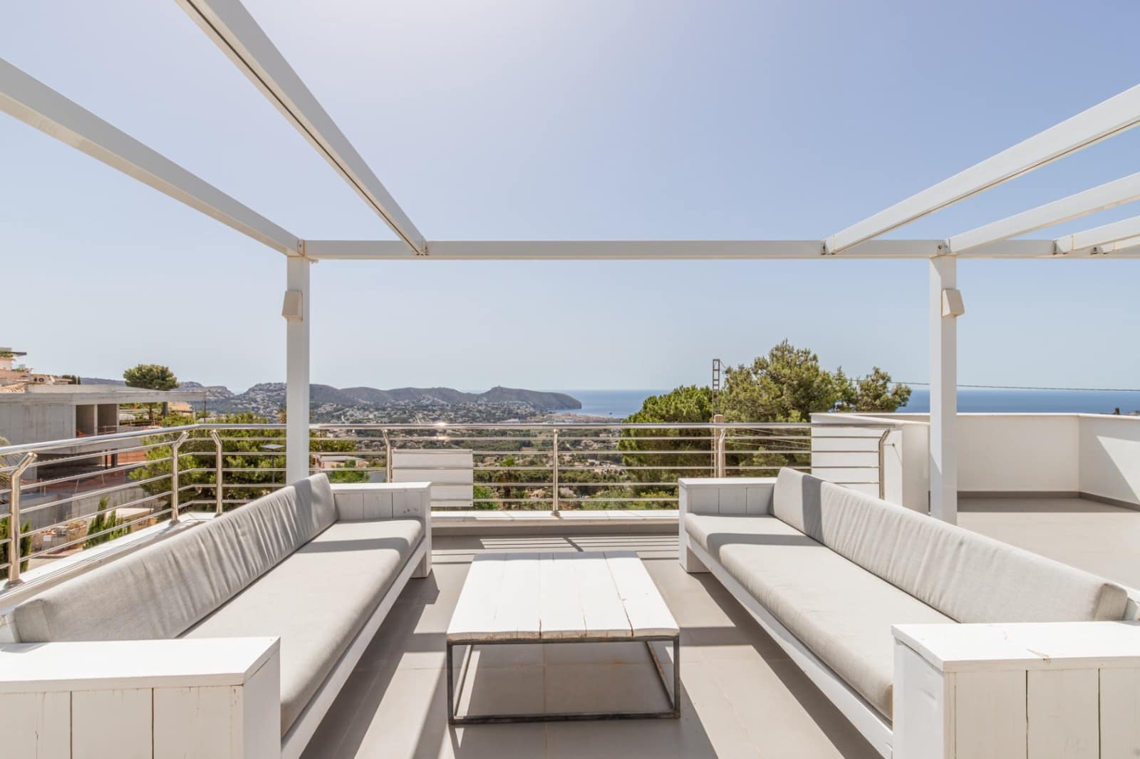 3 soverom Villa til salgs i Moraira med svømmebasseng garasje - € 925 000 (Ref: 9944365)