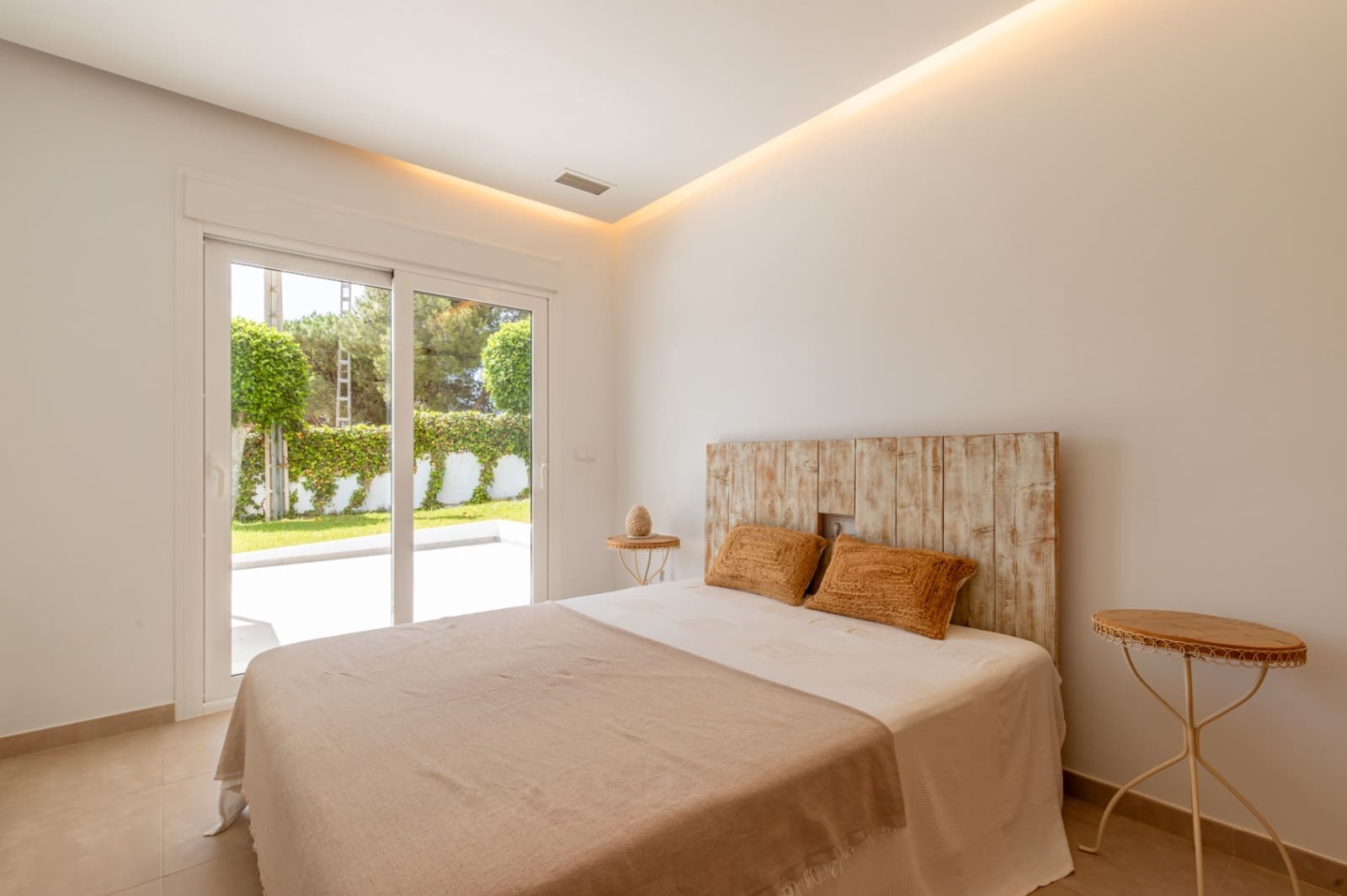3 soverom Villa til salgs i Moraira med svømmebasseng garasje - € 925 000 (Ref: 9944365)