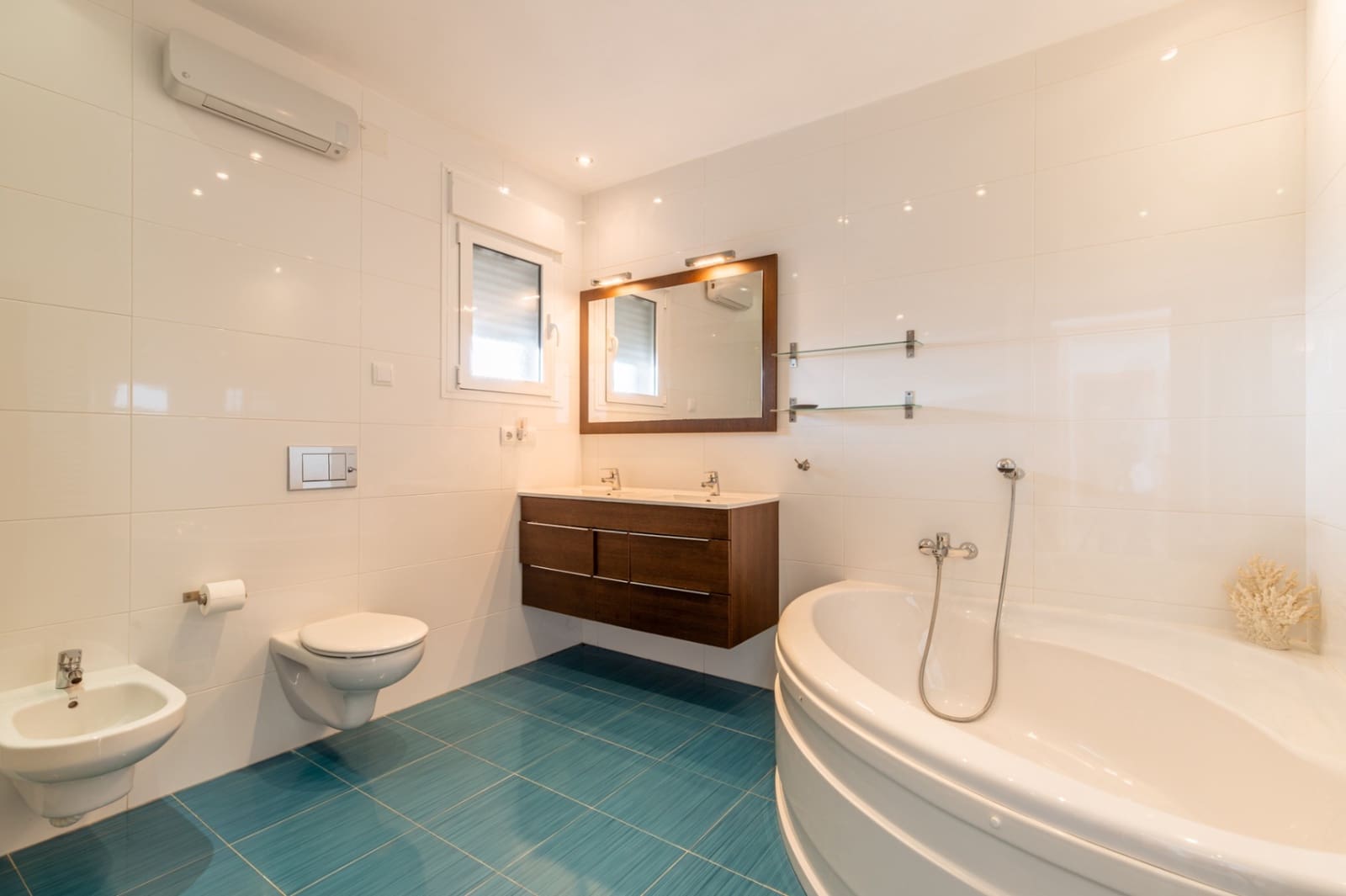 3 soverom Villa til salgs i Moraira med svømmebasseng garasje - € 925 000 (Ref: 9944365)