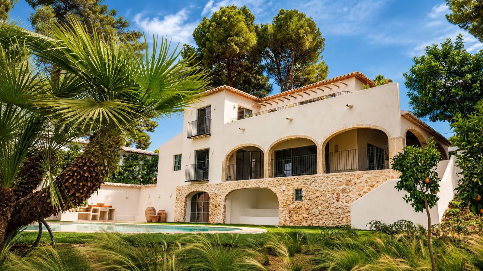 4 bedroom Villa for sale in Javea / Xabia with pool garage - € 2,150,000 (Ref: 9974420)