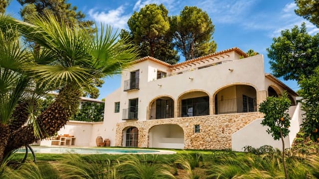 4 slaapkamer Villa te koop in Cap Martí - El Tossalet - Pinomar, Javea / Xàbia met zwembad garage - € 2.150.000 (Ref: 9974420)
