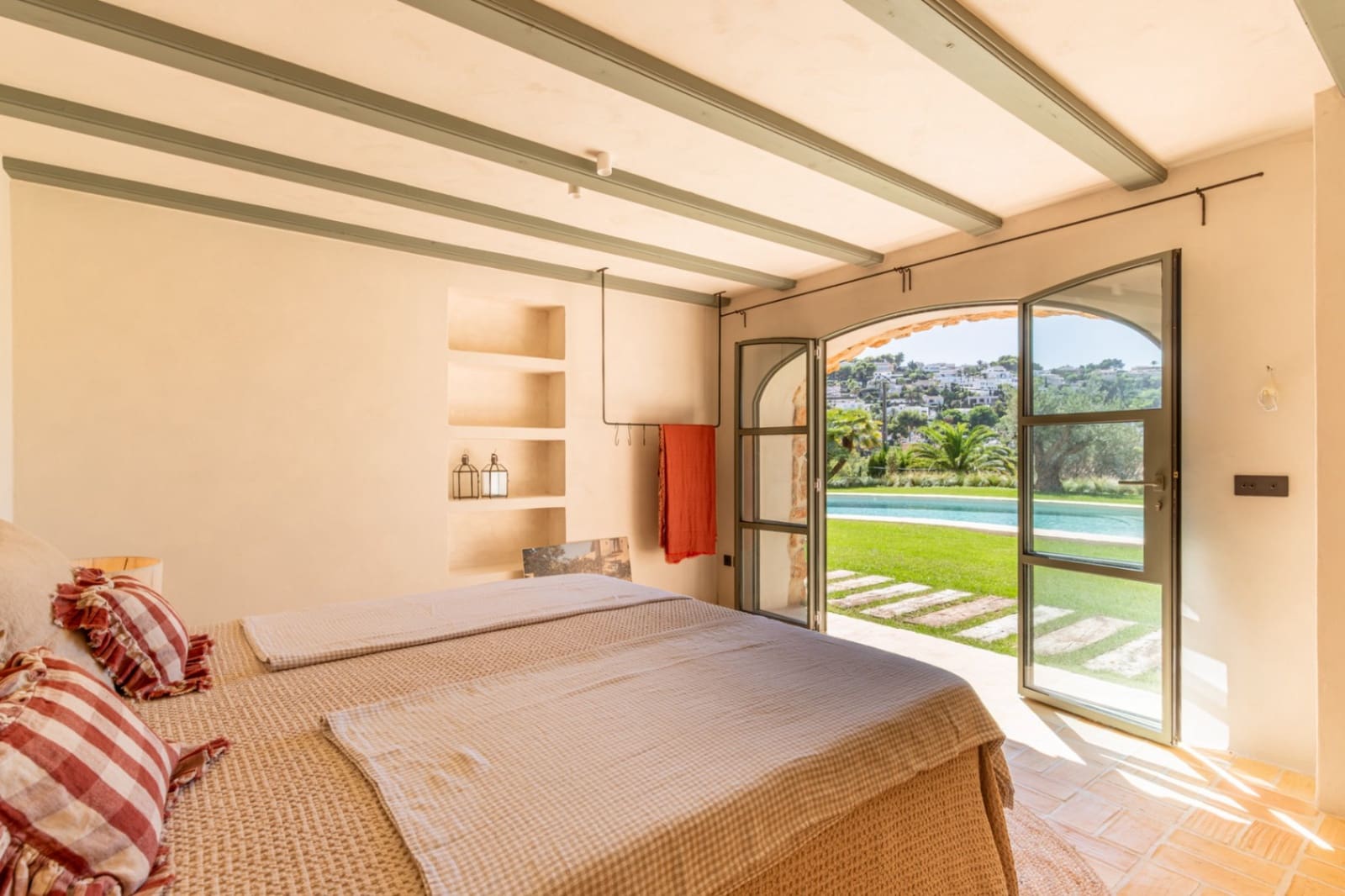4 bedroom Villa for sale in Javea / Xabia with pool garage - € 2,300,000 (Ref: 9974420)